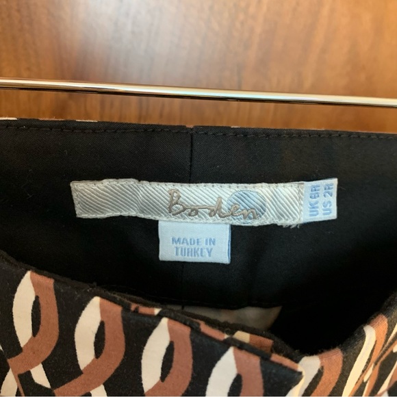 Brown and white patterned straight leg ankle pants - Picture 6 of 7